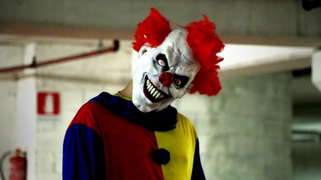 killer-clown-pranks-1