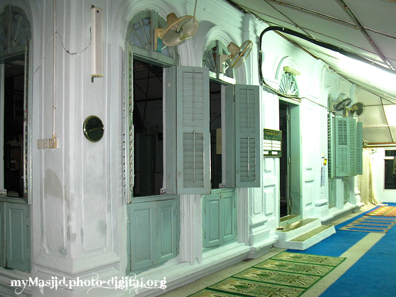 Keadaan dalam Masjid Ahmadiah, Kampung Kepayang