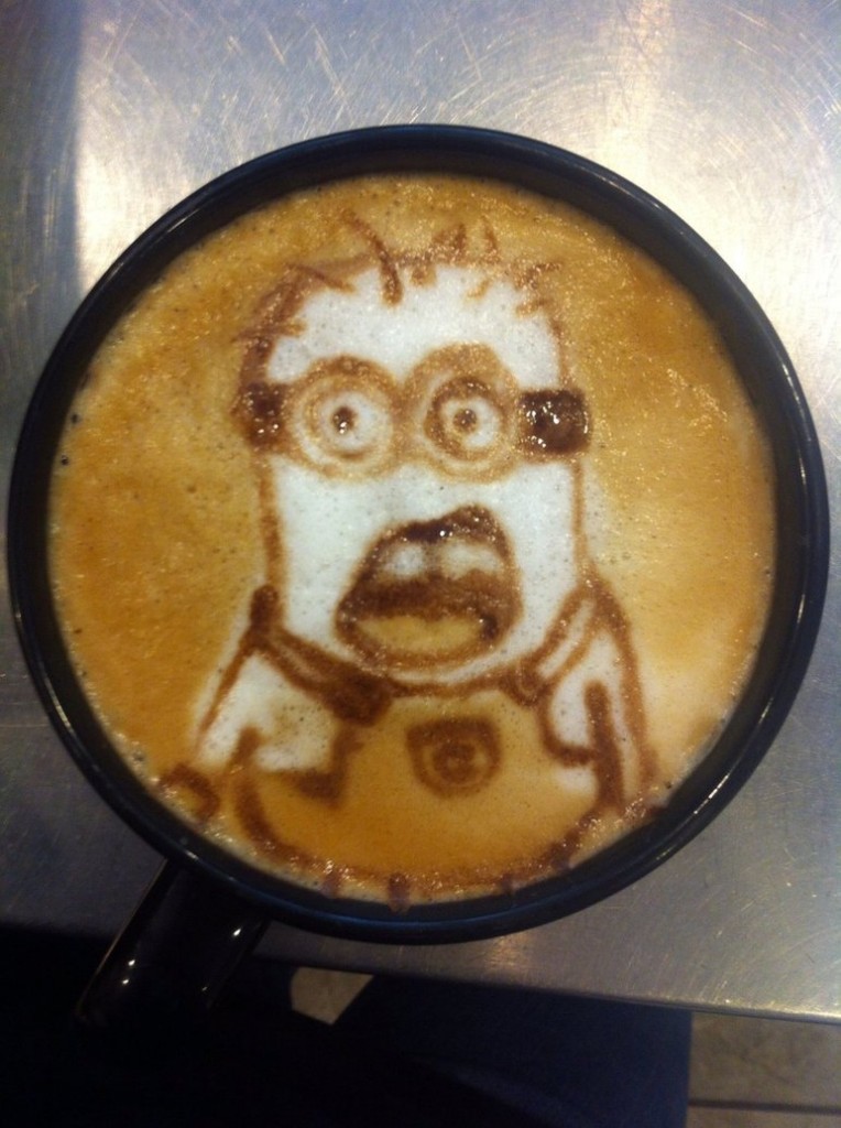 minion_latte_by_coffee_katie-d68mr9y