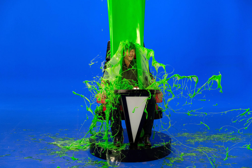 Promo Nickelodeon's Kids Choice Award yang menyaksikan Blake Shelton dilimpahi lendir hijau. Foto -Arkib Wanista