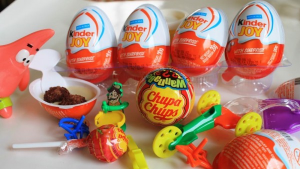 Bulk_kinder_surprise_easter_egg_chocolate_candy