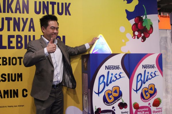 Wilfrid Foo, Pengurus Eksekutif Perniagaan Tenusu Sejuk Nestle Malaysia di majlis pelancaran Bliss Go. Foto -Arkib Wanista 