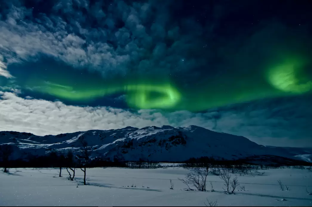 Cahaya Aurora Borealis di Tromsø, Norway. Foto - commons.wikimedia.org