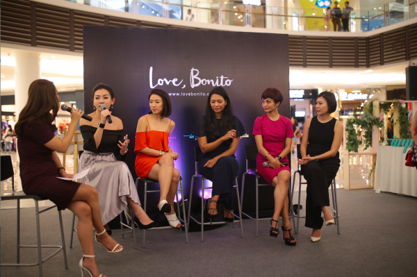 Pengasas Love, Bonito, Viola Tan & Rachel Lim bersama 3 usahawan wanita Zaida Ibrahim, Atilia Haron, Nelissa Hilman turut sama berada di pelancaran Pop-Up Store di Paradigm Mall. Foto - Arkib Wanista
