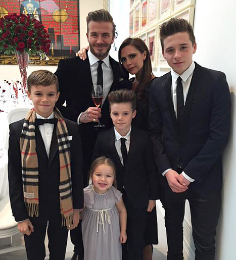 Keluarga bahagia David Beckham. Foto - Enstarz
